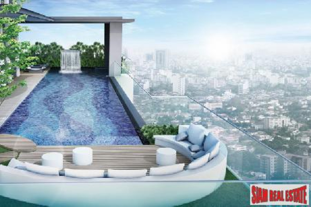 Hot Deal!!! (Down Payment): Luxurious Condo for sale in Sukhumvit Soi 42-1