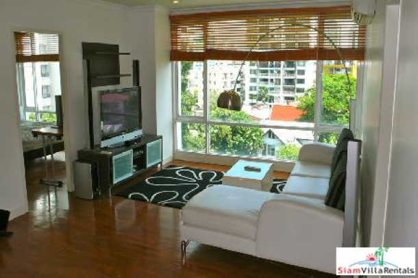 Baan Siri 10 | One Bedroom Condo with Nice View of the Park in a Prime Area Near BTS Nana-2