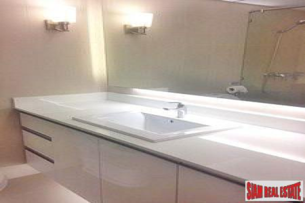 Sea view condo for sale in Patong-10