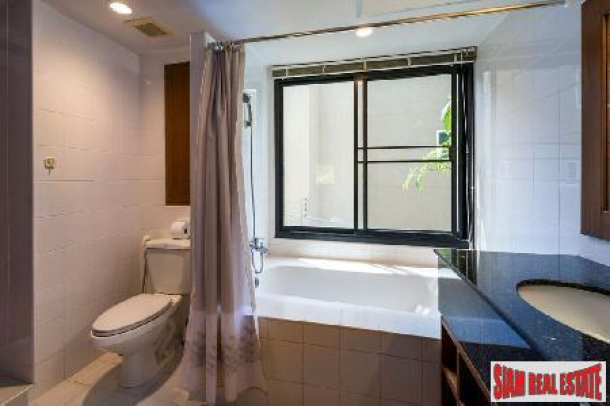 Lake view condo for rent in Nai Harn-14