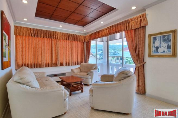 Baann Thai Surin Garden Villa | Modern Luxurious Three Bedroom Holiday House for Rent in Bang Tao-19
