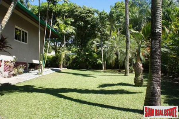 Contemporary Three-Bedroom House with Private Pool for Sale in Nai Harn-8