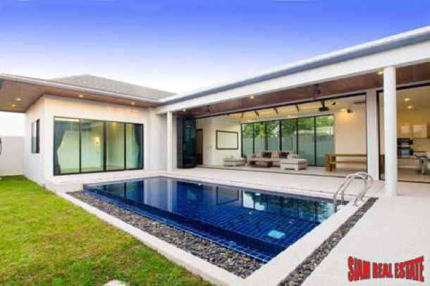 Modern and Elegant Houses for Sale in New Development in Laguna-11