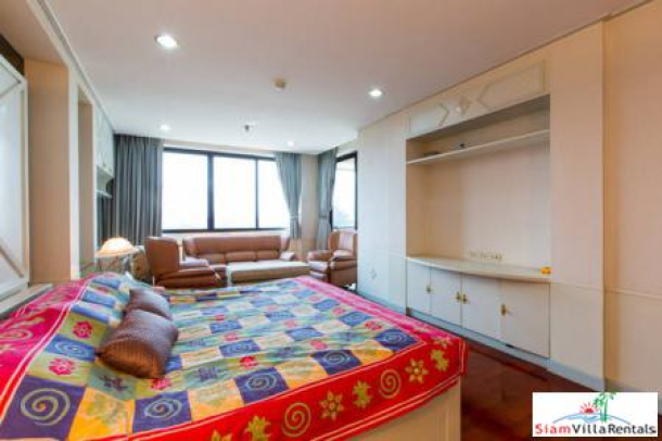 Polo Park | Beautiful Two Bedroom Family Apartment for Rent Across Lumphini Park-4