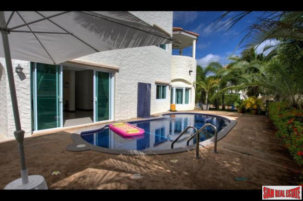 Modern and Spacious Three-Bedroom Private Pool House for Sale in Rawai-8