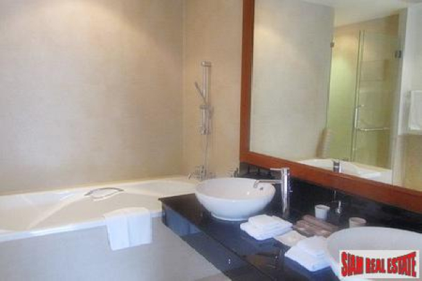 MUNIQ Langsuan | Luxury Two Bedroom in an Exceptional New Lumphini Development-15