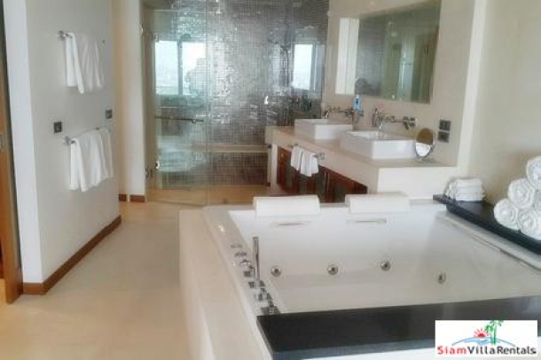 River View Two-Bedroom Modern and Spacious Apartment for Rent in Bangkok-3