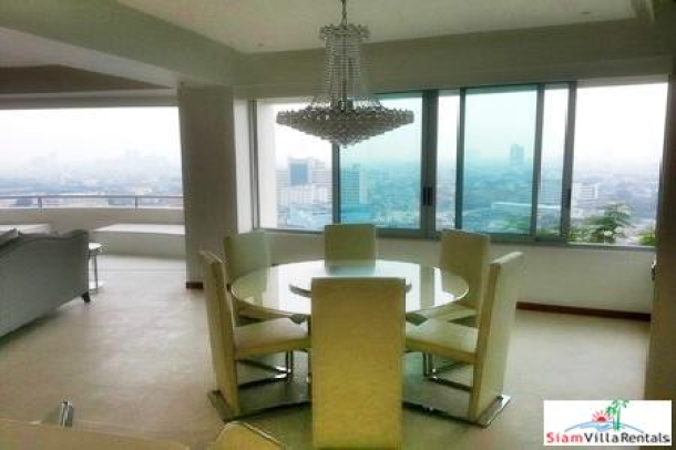 River View Two-Bedroom Modern and Spacious Apartment for Rent in Bangkok-9