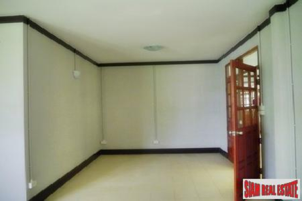 Modern 1 Bedroom Located The Heart of Pattaya for Long Term Rental-13