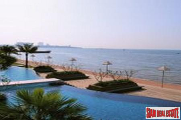 2 Bedroom Absolute Beachfront Luxurious Living in North Pattaya-3