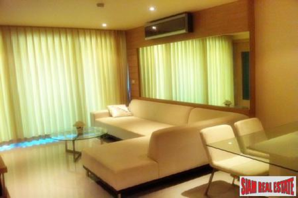 Bay Cliff | Spacious Contemporary  One-Bedroom Condo for Sale in Patong-3