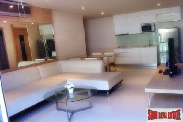 Bay Cliff | Spacious Contemporary  One-Bedroom Condo for Sale in Patong-4
