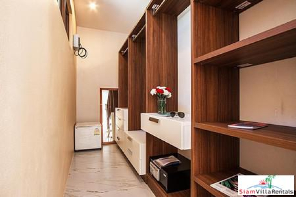 Spacious 3 Bedroom Condominium with Wonderful Sea-Views for Sale at Patong-16