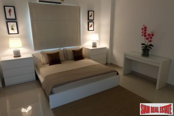 Contemporary 3 Bed Pool Villa in a Secure Estate at Rawai Beach-10