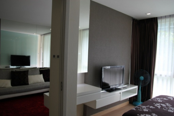 Best value 2 bedroom condo, modern and secure, 2 min walk to shops, central Pattaya-7