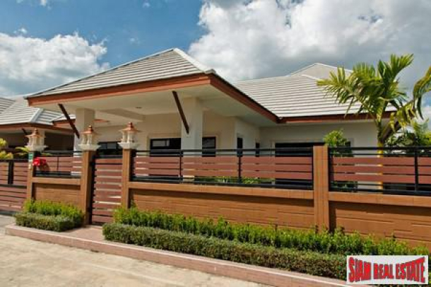 Hurry! Hot Sale! Pool Villa for Sale in Na Jomtien Pattaya-1