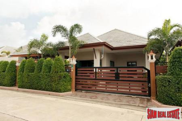 Hurry! Very Urgent Sale! Pool Villa for Sale in Na Jomtien Pattaya-1