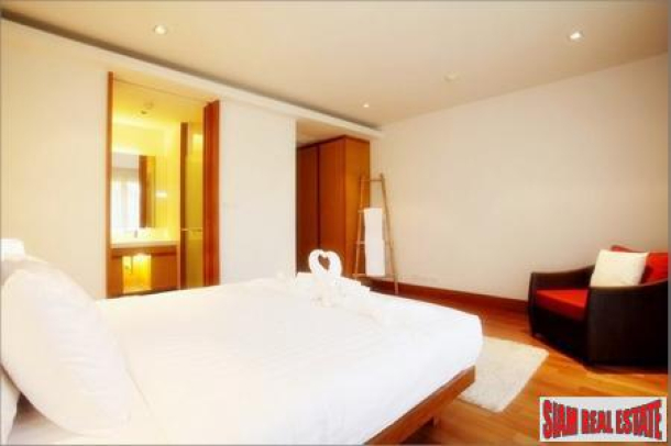 On Beach Elegant and Luxurious Condo for Sale in Krabi in New Development-11