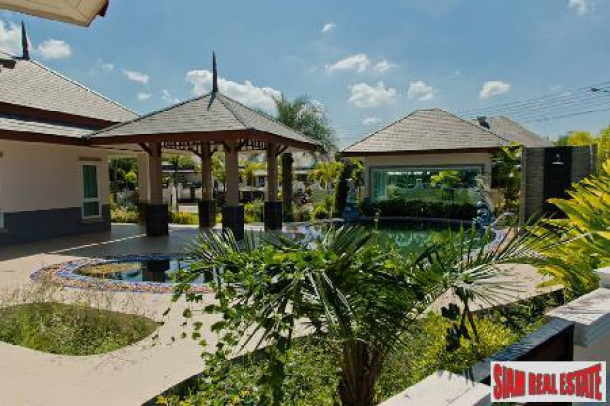 Big Discount Perfect Location- 1 Bedroom 84 Sq.M. For Sale in North Pattaya in Prime Location-12