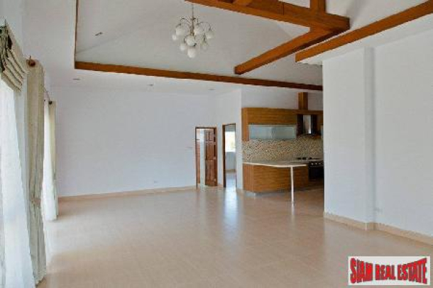 Modern and Spacious Two-Bedroom House for Rent in Rawai-17