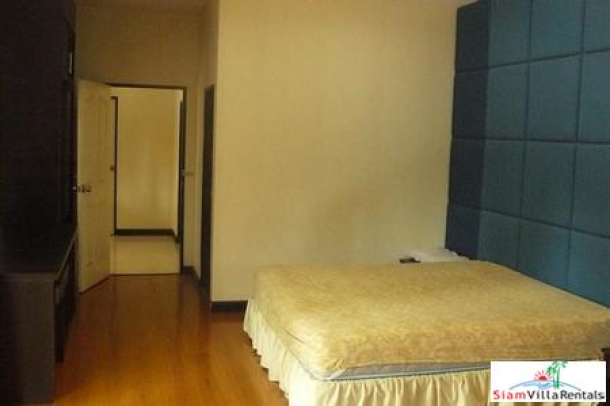 Reasonable Price 3 Bedroom Pool Villa For Long Term Rent in East Pattaya-9