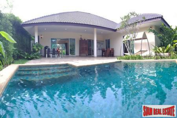3 Beds 3 Baths Luxury Pool Villa on a large 652 Sq.m. Piece of Land in Pattaya-1