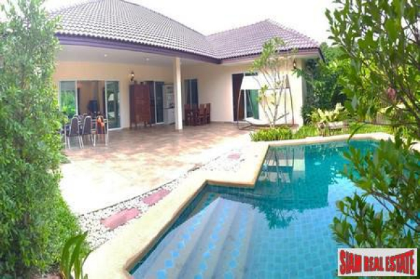3 Beds 3 Baths Luxury Pool Villa on a large 652 Sq.m. Piece of Land in Pattaya-2