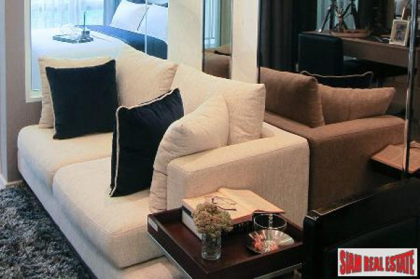 Elegant One and Two-Bedroom Condos for Sale in New Development in Bangkok-14