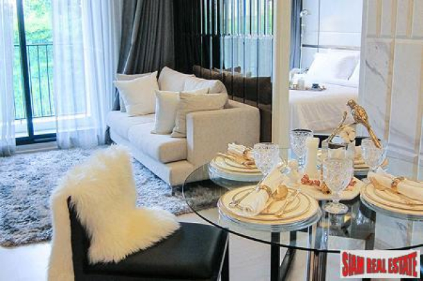 Elegant One and Two-Bedroom Condos for Sale in New Development in Bangkok-15