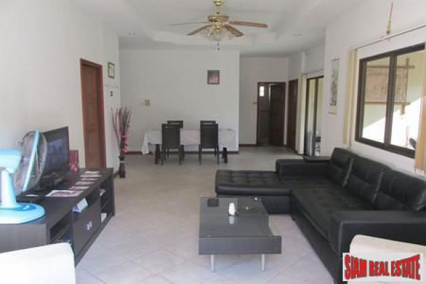 A Must See Beautiful 3Bedroom House for Sale East Pattaya-3