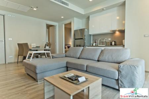 Luxurious 2 BR Beachfront Condominium On Wongamat Beach  For Rent Reasonable Price-6