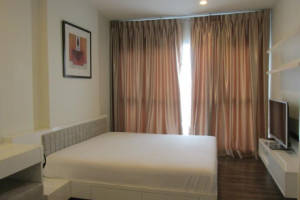 WYNE by Sansiri | Two Bedroom Condo on High Floor for Rent near BTS Phra Khanong-4
