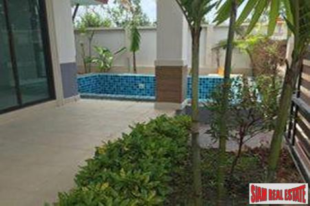 Super Cheap Pool Villa! For Sale in Pattaya Only 2.9 MB-6