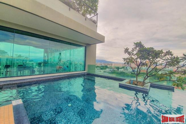Luxury Condo with Roof Infinity Pool in Prime Location at Chang Klan Road, Chiang Mai -2 Bed Units-17
