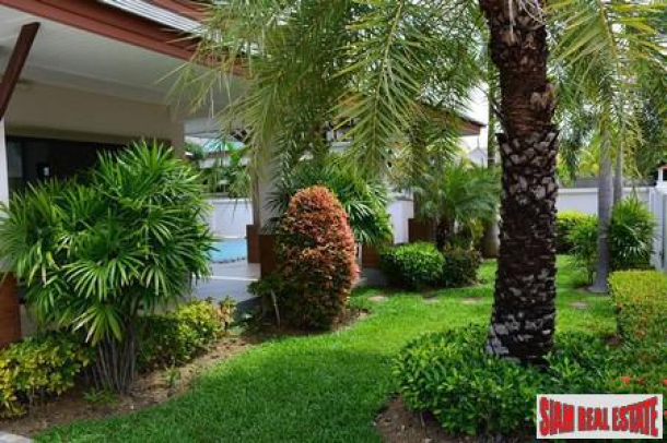 Hot Sale! Beautiful Corner Family House with Big Private Pool Villa-7