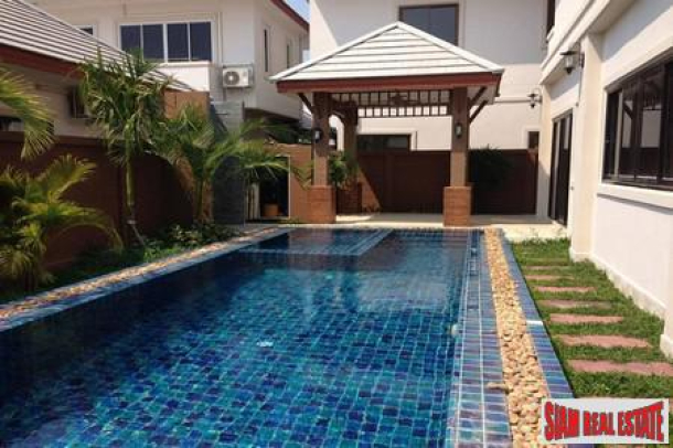 Quick Sale! Beautiful 4 beds Unfurnished Family House with Big Private Pool Villa-1