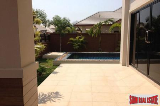 Quick Sale! Beautiful 4 beds Unfurnished Family House with Big Private Pool Villa-8
