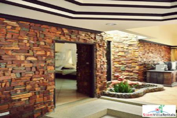 Rustic and Elegant One-Bedroom Villa for Rent in Maenam-2