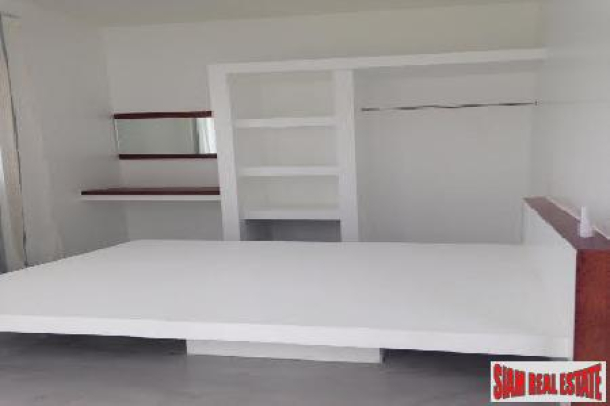 Modern One-Bedroom Apartment for Sale in Chaweng-2