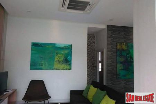 Modern and Elegant Two and Three-Bedroom Villas for Sale in Klong Haeng-5