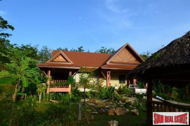 Elegant and Spacious Four-Bedroom House for Sale in Ao Nang-1