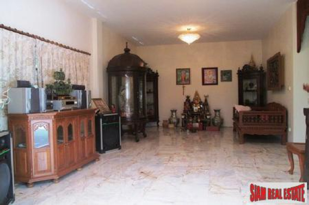 Traditional Thai Four-Bedroom Private Pool House for Sale in Ao Nang-15