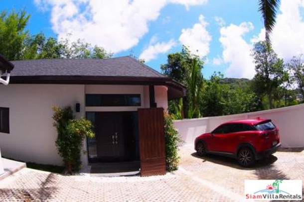 Modern and Elegant Three-Bedroom Private Pool House for Rent in Chalong-12