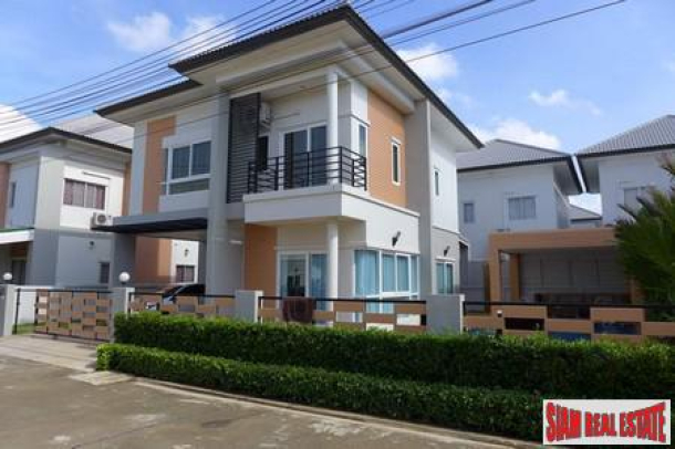 Modern Style House with Private Swimming Pool - East Pattaya-3