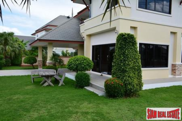 HOT SALE! Beautiful 4 beds Family House with Big Nice Garden-3