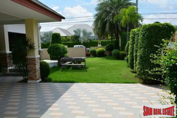HOT SALE! Beautiful 4 beds Family House with Big Nice Garden-5