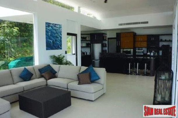Baan Paragone | Modern Luxurious Five-Bedroom Sea-View Villa Near Mission Hill for your Holidays-3