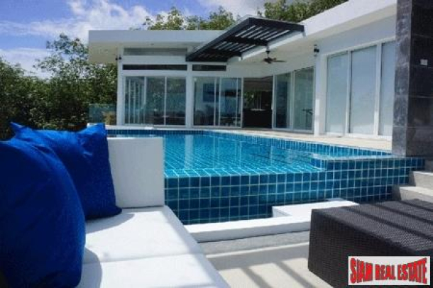 Baan Paragone | Modern Luxurious Five-Bedroom Sea-View Villa Near Mission Hill for your Holidays-5
