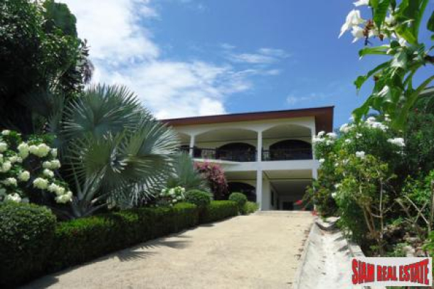 Three Bedroom Sea View Villa Available in Koh Lanta-1