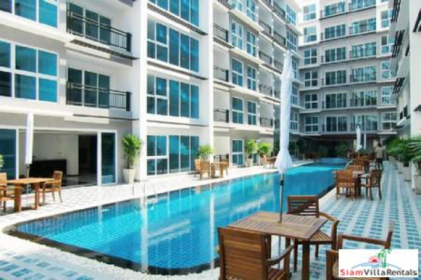 Ultra Modern Low Rise Condo Located In Pattaya City Center-1